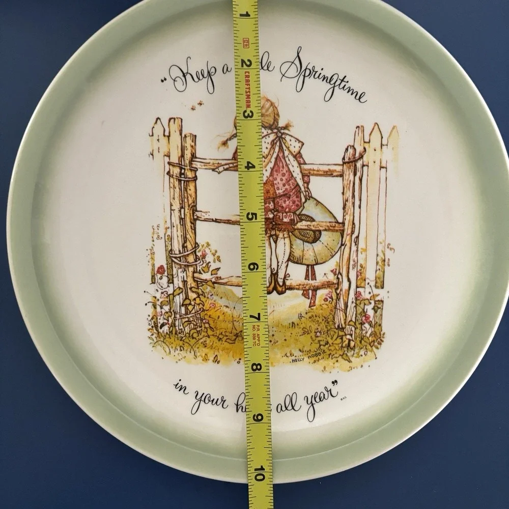 1972 Holly Hobbie Plate 